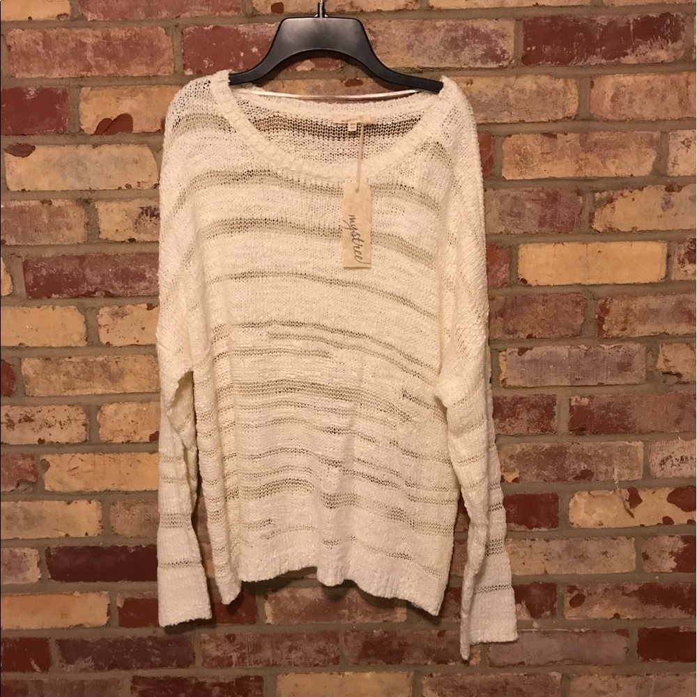 NWT Mystree Ivory Sweater Size S/M