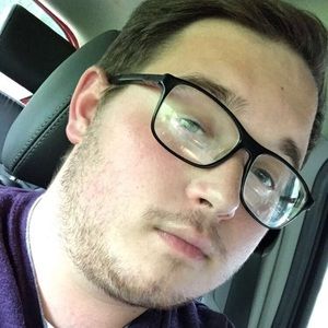 Meet your Posher, Logan