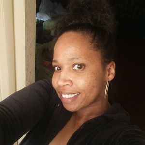 Meet your Posher, Lakia