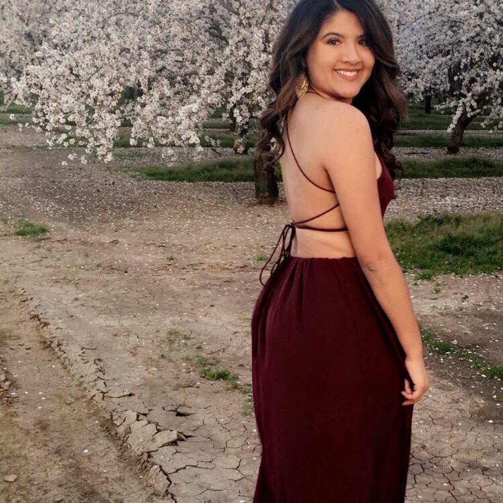 Meet your Posher, Miriam