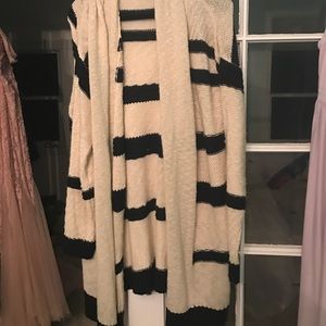 urban outfitters cardigan- sloane rogue