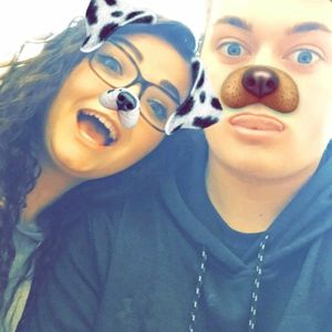 Meet your Posher, Dakota