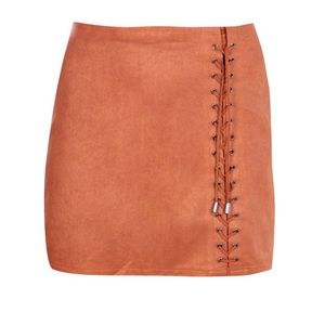 Boohoo Suede mini-skirt.