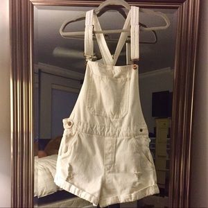 H&M white jean short overalls