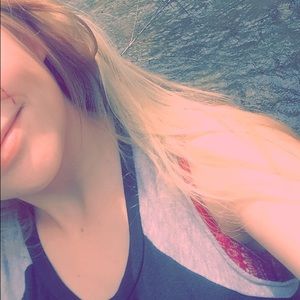 Meet your Posher, Ash