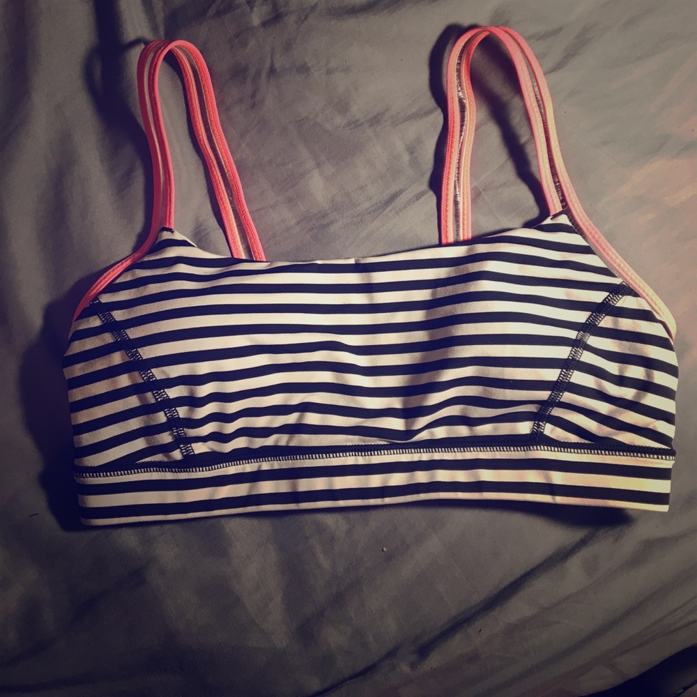 Size 8 lululemon bra black and white stripes