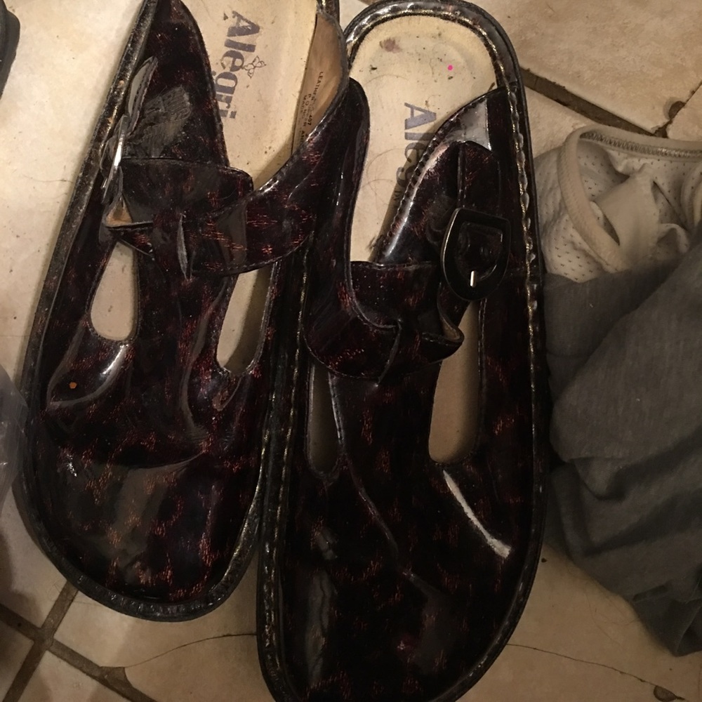 Alegria mules size 7
