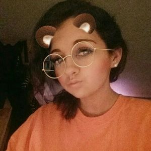 Meet your Posher, Savannah