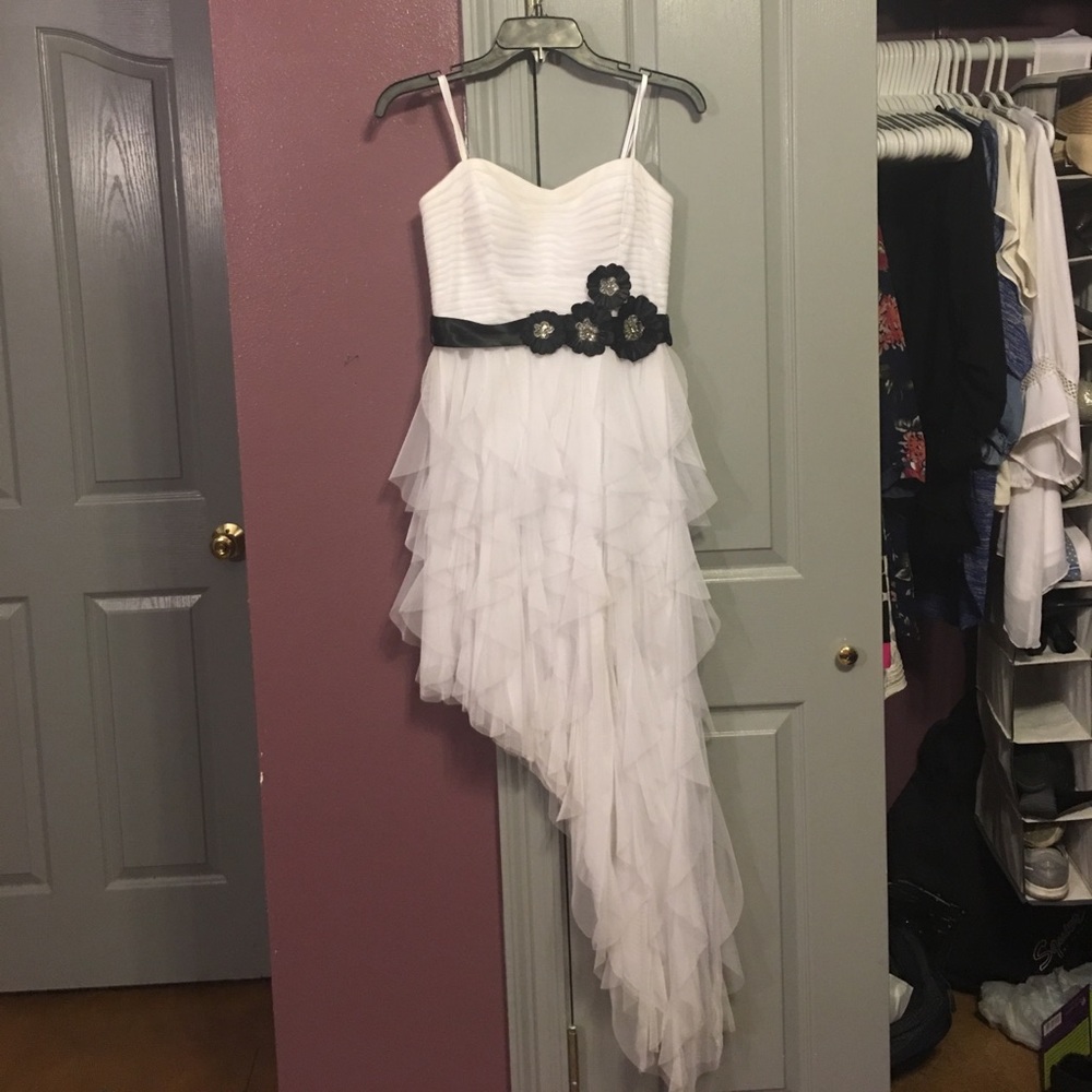 Homecoming Titanic dress white