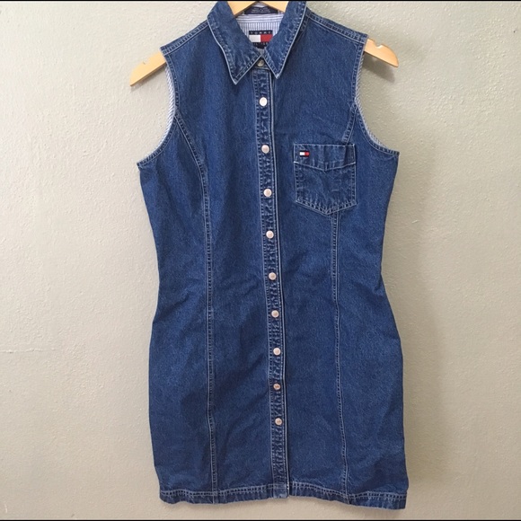 Tommy Hilfiger Dresses & Skirts - Timmy Hilfiger Denim Snap Dress classic retro logo