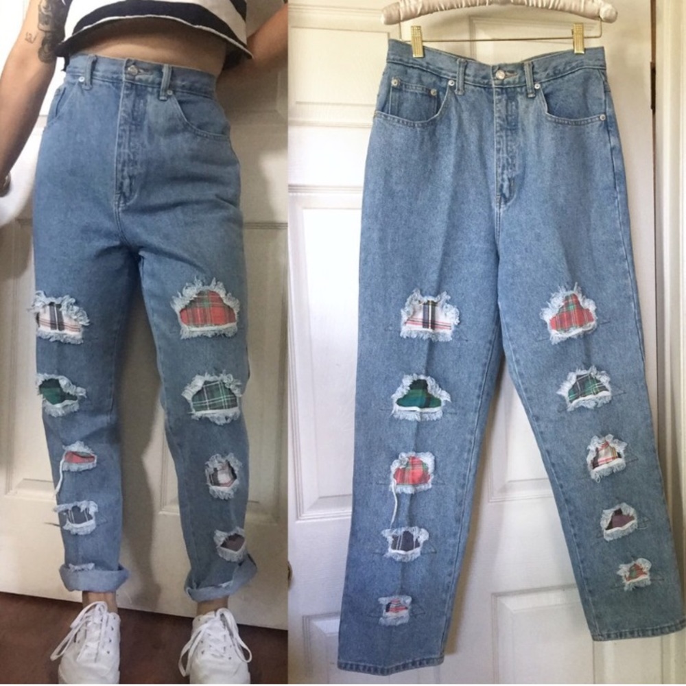 HIGH WAISTED PATCHWORK BOYFRIEND JEANS