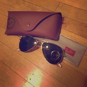 Ray-Ban aviator sunglasses with case and rag