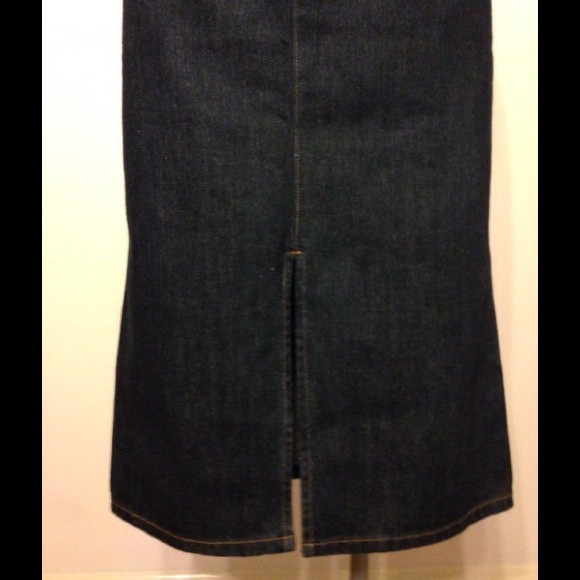 Dark Wash Blue Denim Skirt - Picture 2 of 4