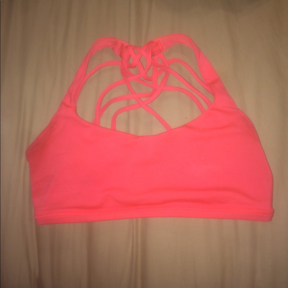 Lululemon sports bra