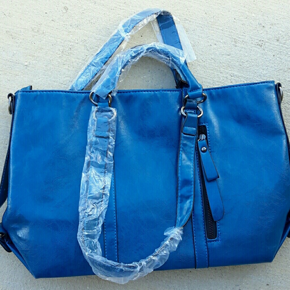 Oil wax leather bag