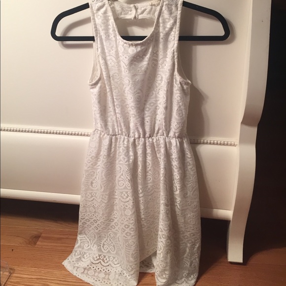 Bloomingdale's Dresses & Skirts - Nwot lace dress