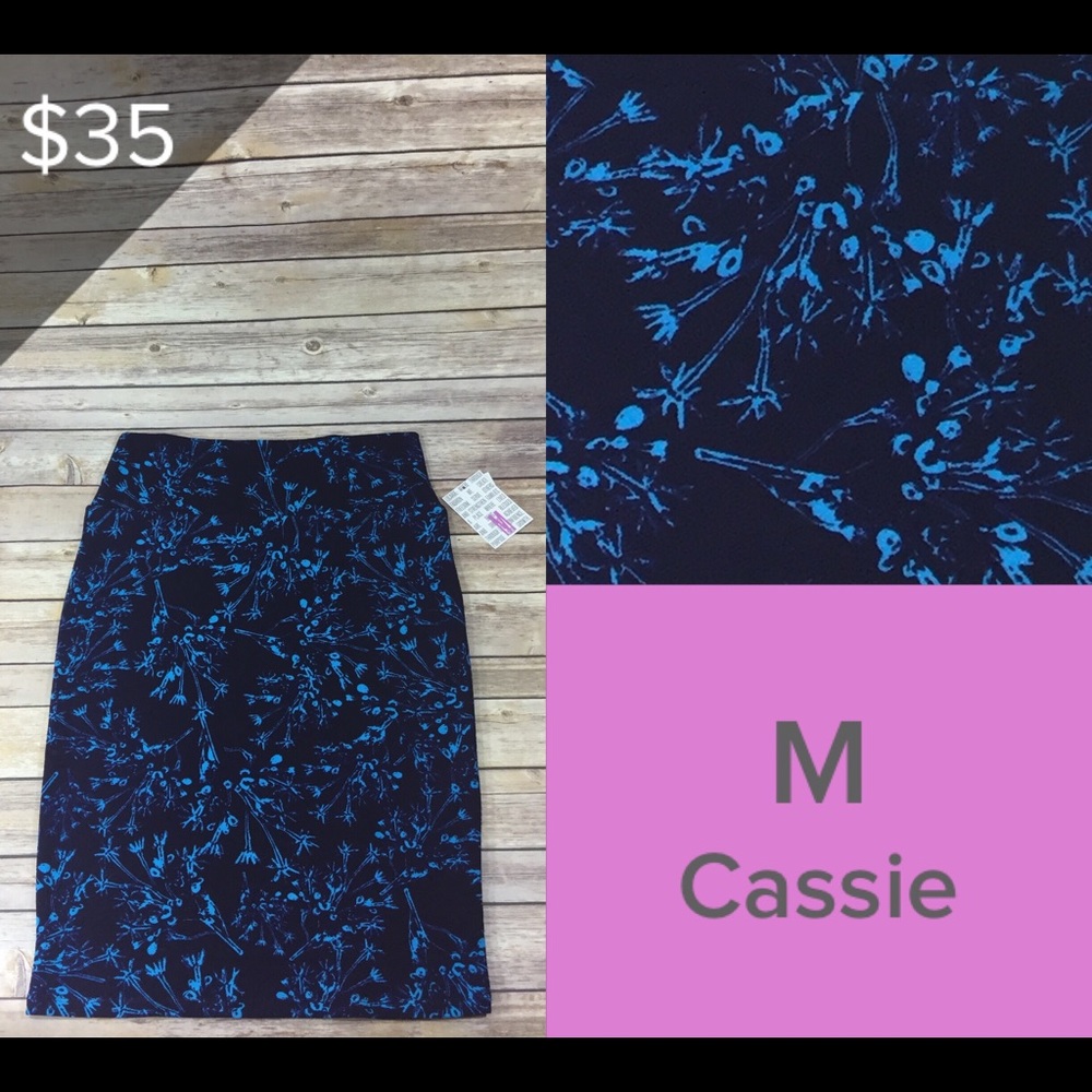 Medium Lularoe Cassie
