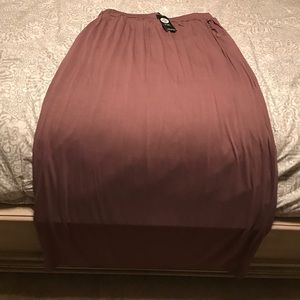 Boohoo Pocket Front Jersey Maxi Skirt Plus