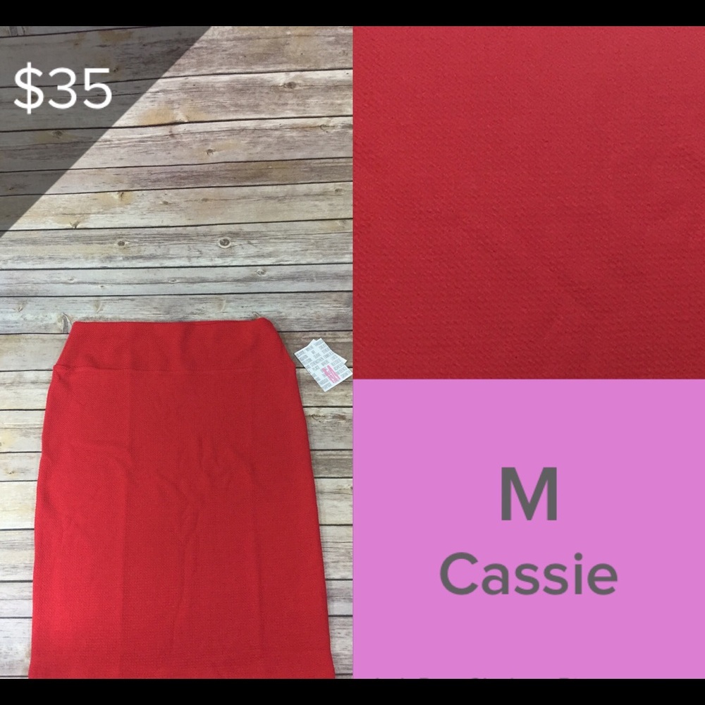 Medium Lularoe Cassie