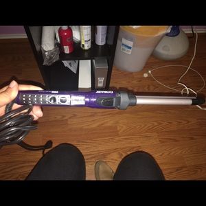 Conair curling iron