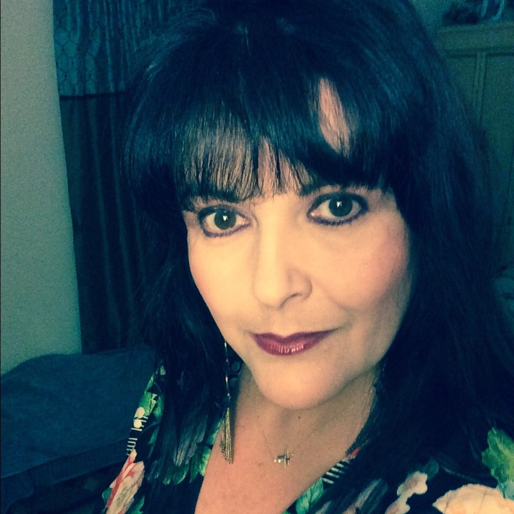 Meet your Posher, Rosario