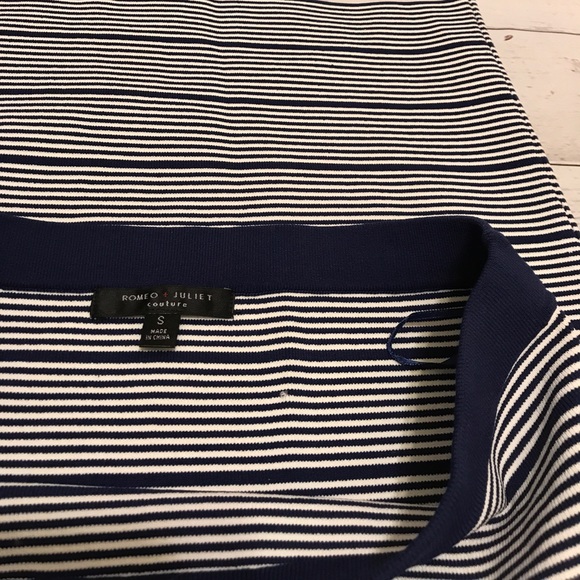 Romeo + Juliet Couture Bodycon Skirt Size Small - Picture 8 of 8