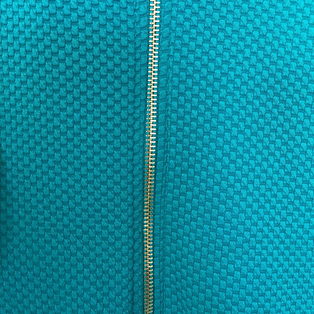 Size small teal dress. - Picture 5 of 5