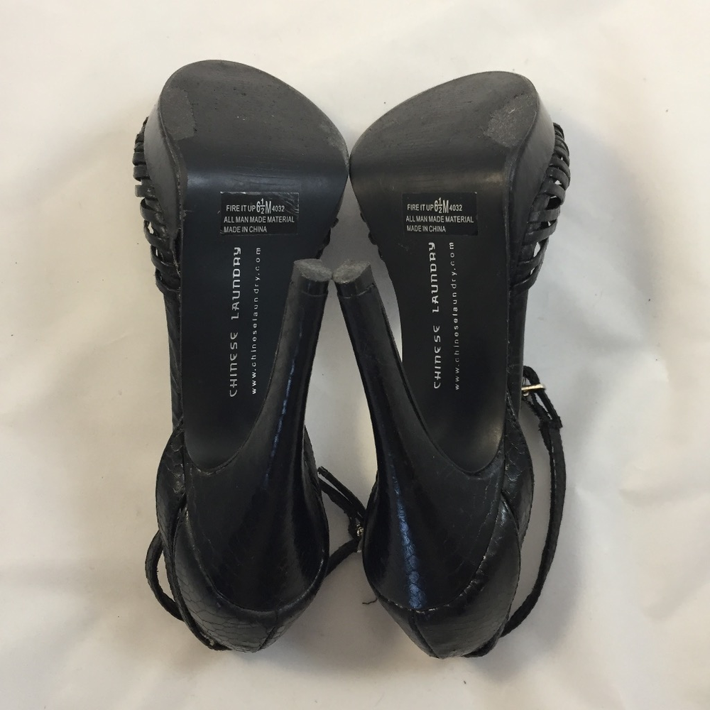 4/$20 Chinese Laundry Black Platform Heels Sz 6.5M - Picture 5 of 7