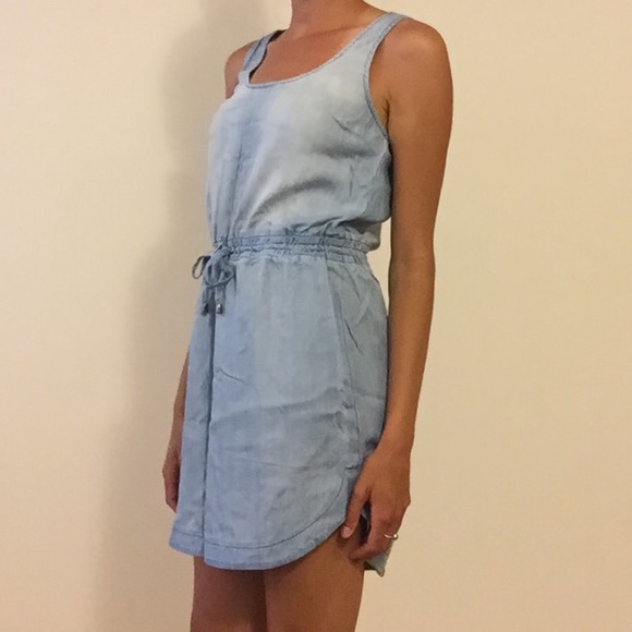 Velvet Heart Dresses & Skirts - NWT Velvet Heart chambray summer dress