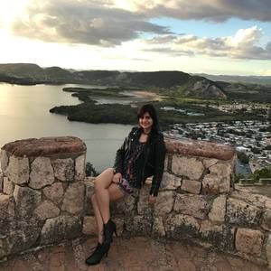 Meet your Posher, Maria