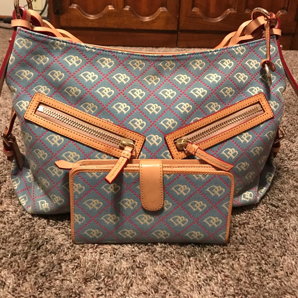 Dooney and Bourke shoulder bag and wallet