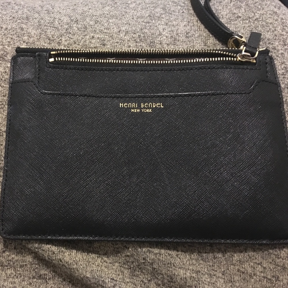 West 57 Kangaroo Pouch Wristlet