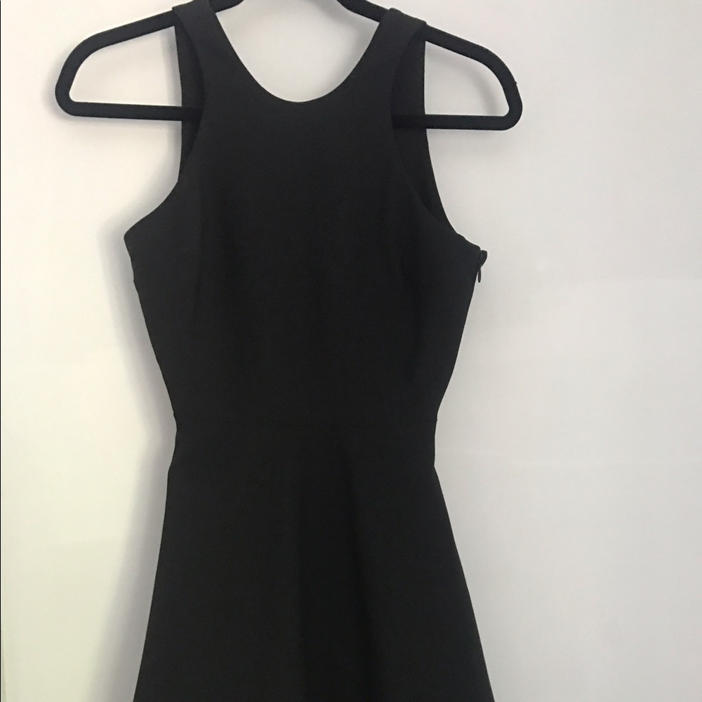Elizabeth and James black dress