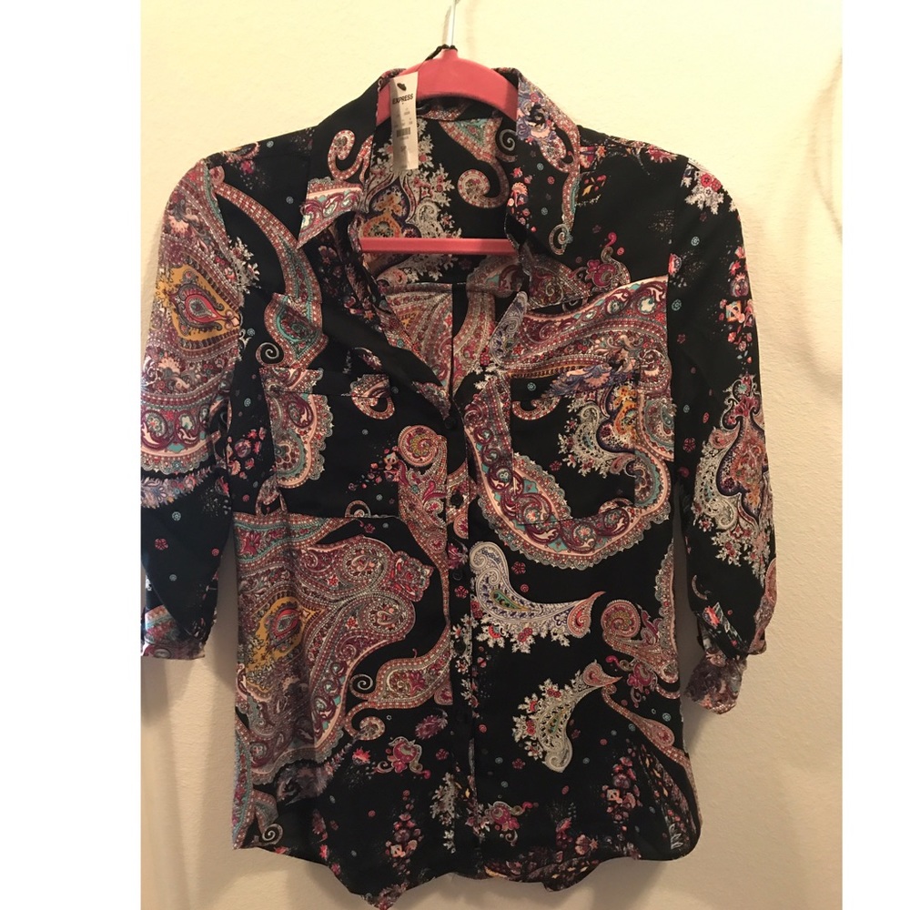 EXPRESS TOP❤️ NEW WITH TAGS