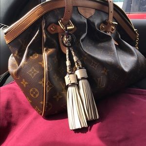 Burberry bag charm / key chain