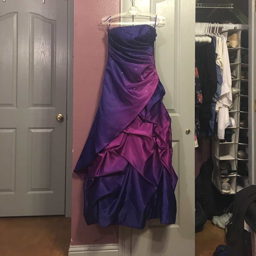 Purple ombré prom dress strapless