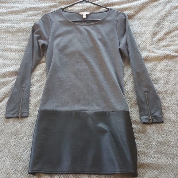 LBD - Picture 2 of 4