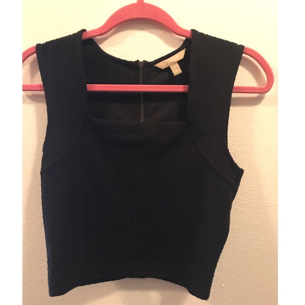 BANANA REPUBLIC crop top!!!