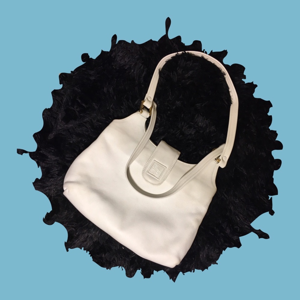 Giani Bernini white leather purse