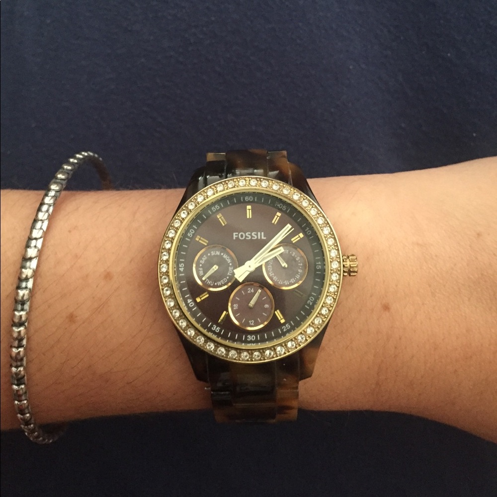 ⭐️ONE DAY ONLY SALE - FOSSIL watch 🐢🕰