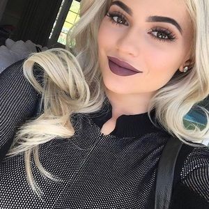 Authentic Kylie Lip Kit in Love Bite