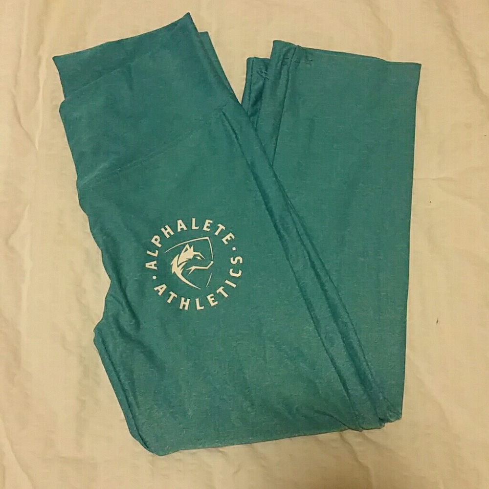 Alphalete leggings