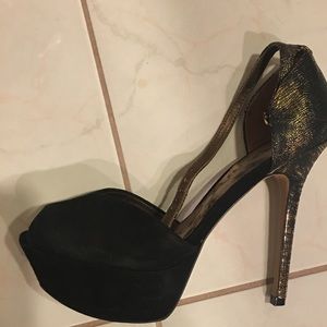 Sam Edelman peep toe pumps
