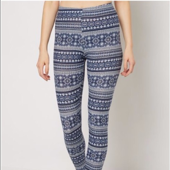 New Juniors Leggings - Picture 2 of 4