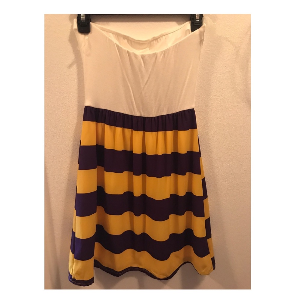 Never worn strapless dress!! New with tags!