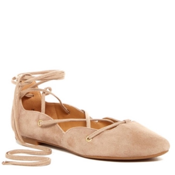 nine west lace up flats