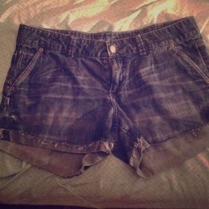 Distressed shorts
