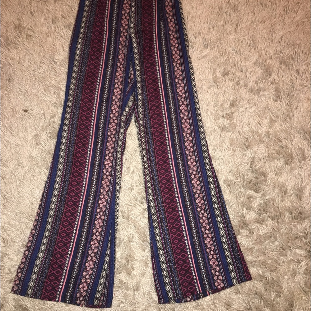 SOLD Patterned boho pants 💕💕
