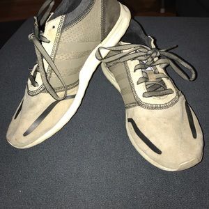 Adidas gym shoes