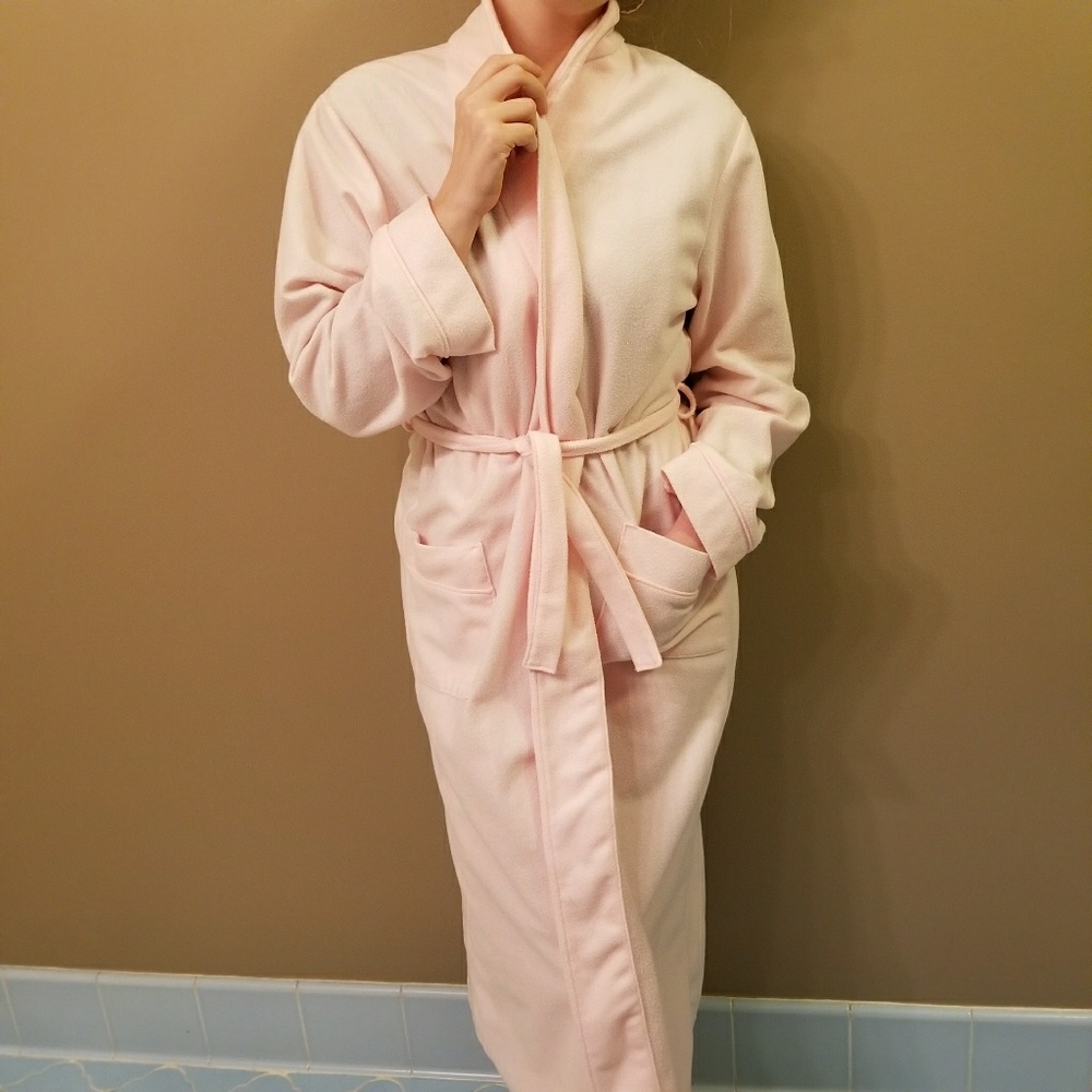 Pink Fleece Land's End Robe